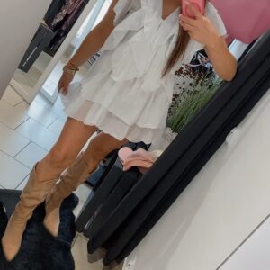 Sukienka mgiełka falbana biała